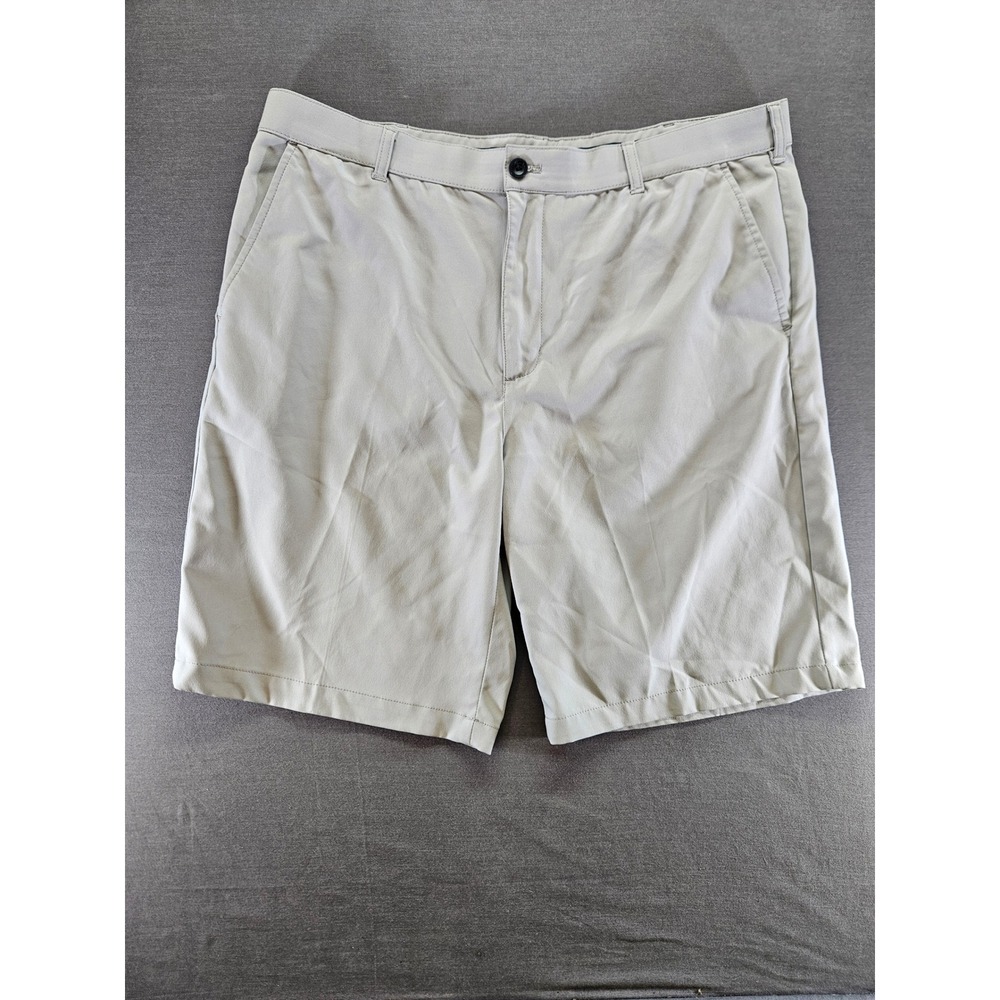 IZOD Golf Mens 38 Straight Fit Performance Shorts Light Gray Flat Front Athletic